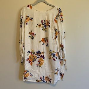 Old Navy Cream and Floral Long Sleeve Dress